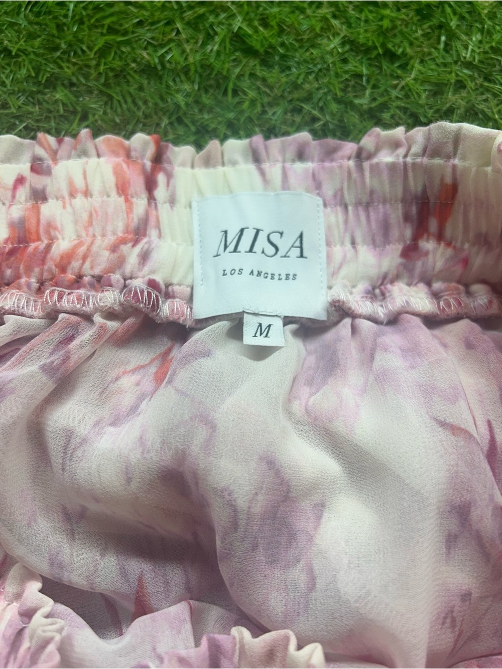 Misa Los Angeles 
Riane Skirt in Abstract Rose Flora - Picture 4 of 6